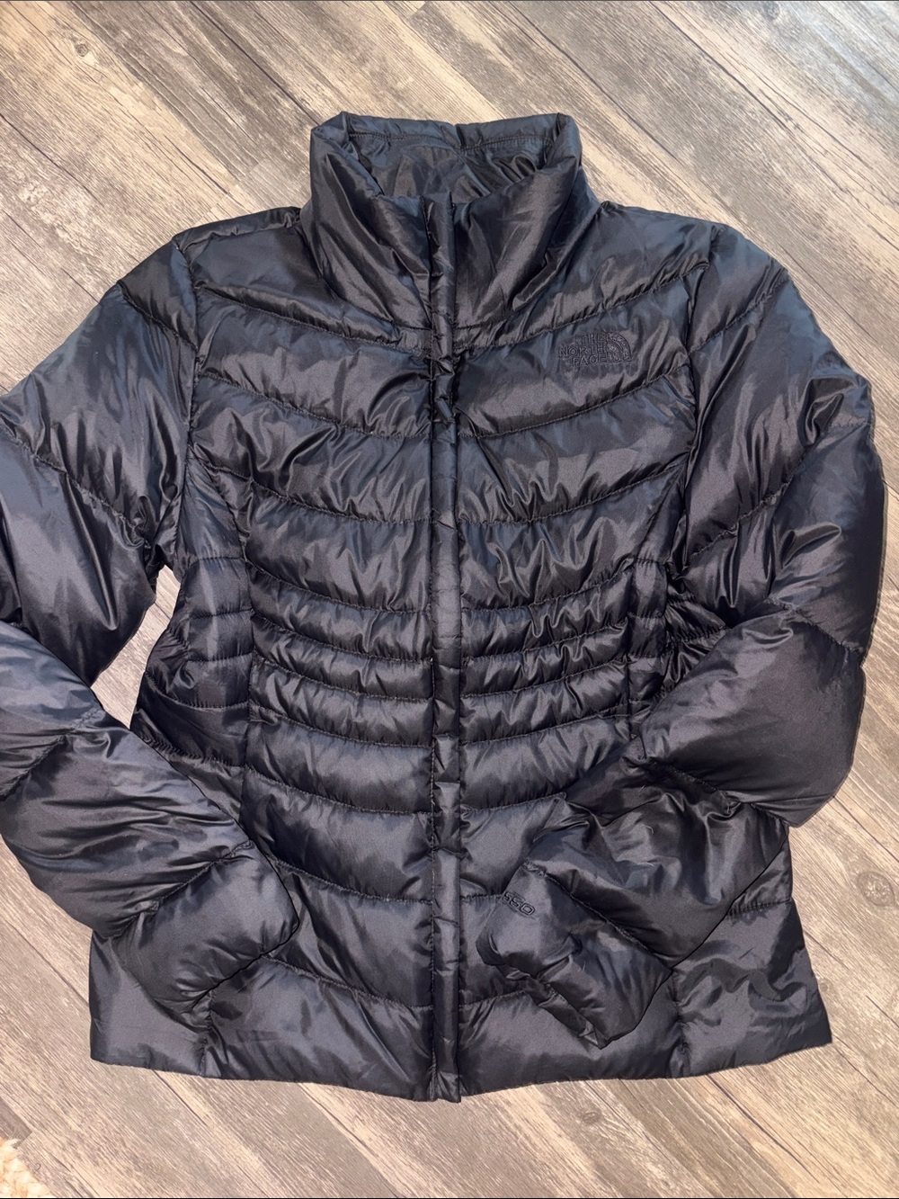 The North Face Aconcagua 550 Goose Down Puffer Jacket Womens Large Black medium
